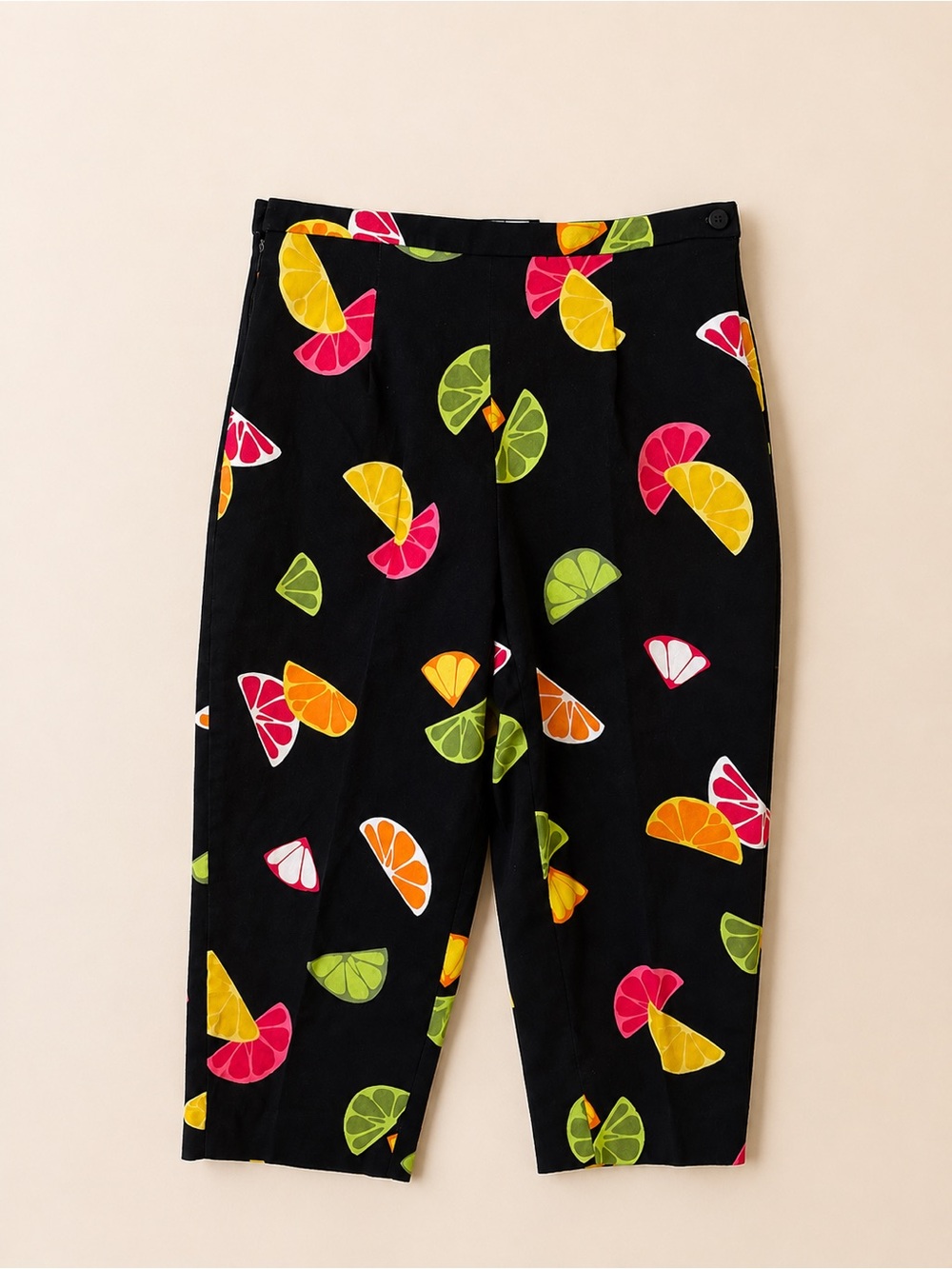 Briggs Petite Citrus Print Capri Pants Y2K summer - Size Medium 🍋🍊
